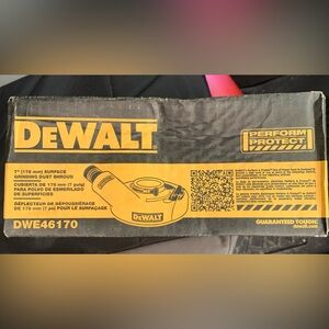 DEWALT 7" Surface Grinding Dust Shroud